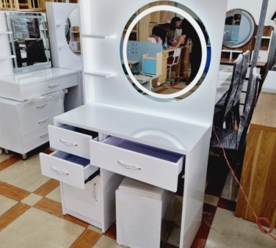 Bàn trang điểm nhiều ngăn giá rẻ